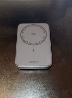 UGREEN 10000mAh Qi2 15W Magnetic Power Bank
