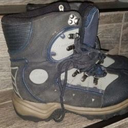 Snow Boots Size 8 