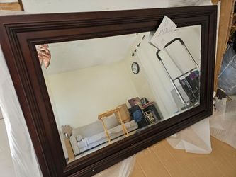 Mirror Ashley