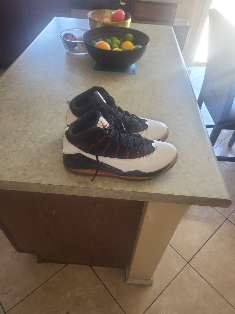 Jordan Prime Flight Size 12 Mens White Black And Red Sneakers