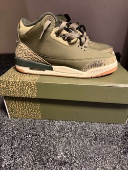Jordan Retro 3 Size 6.5Y
