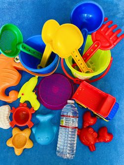 Set of the Beach Toys 