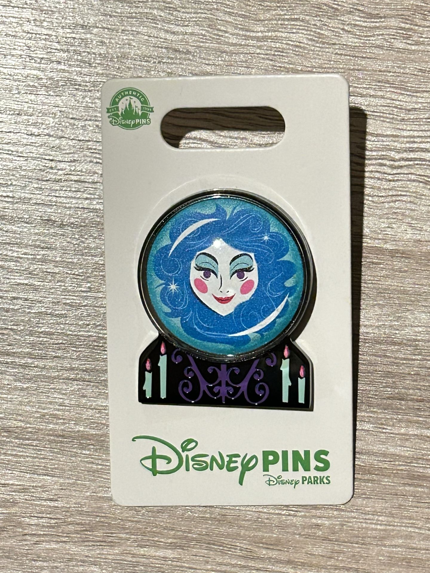 New Disney Pin Haunted Mansion Madame Leota In Crystal Ball 