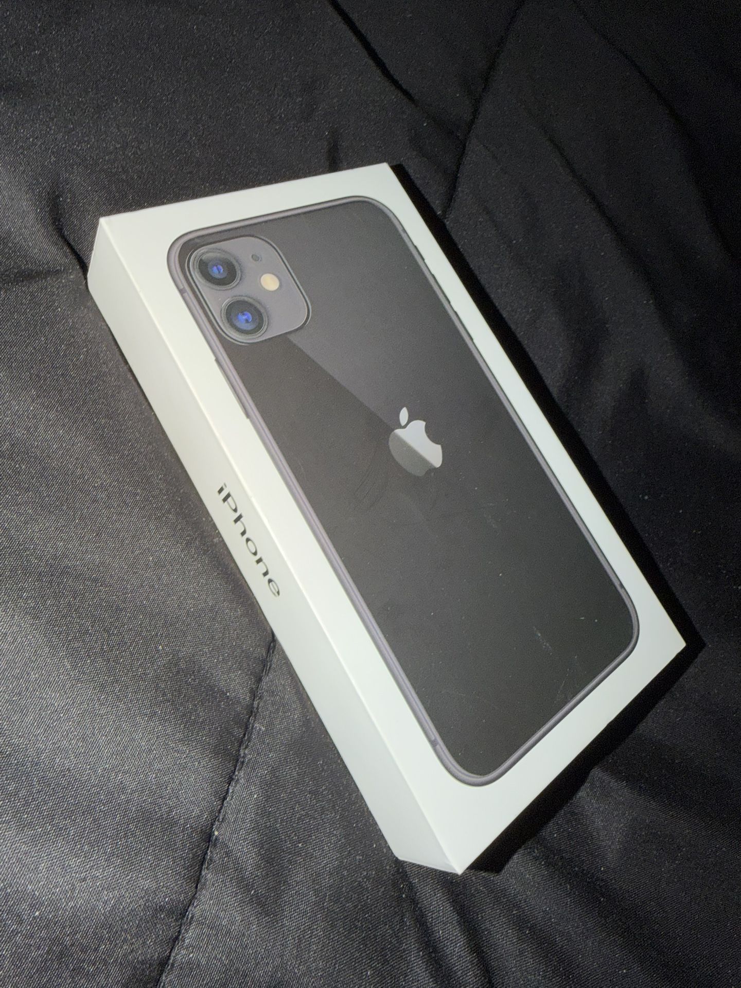 iPhone 11 Black 64GB - Unlocked