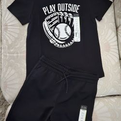 Boy's Short And Tee Set Size 4T 