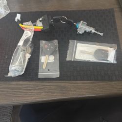 Kia Soal Ignition And Door Lock With Keys