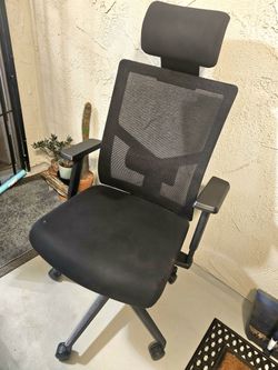LAZY BOY OFFICE CHAIR COMPUTER CHAIR IN NORWALK