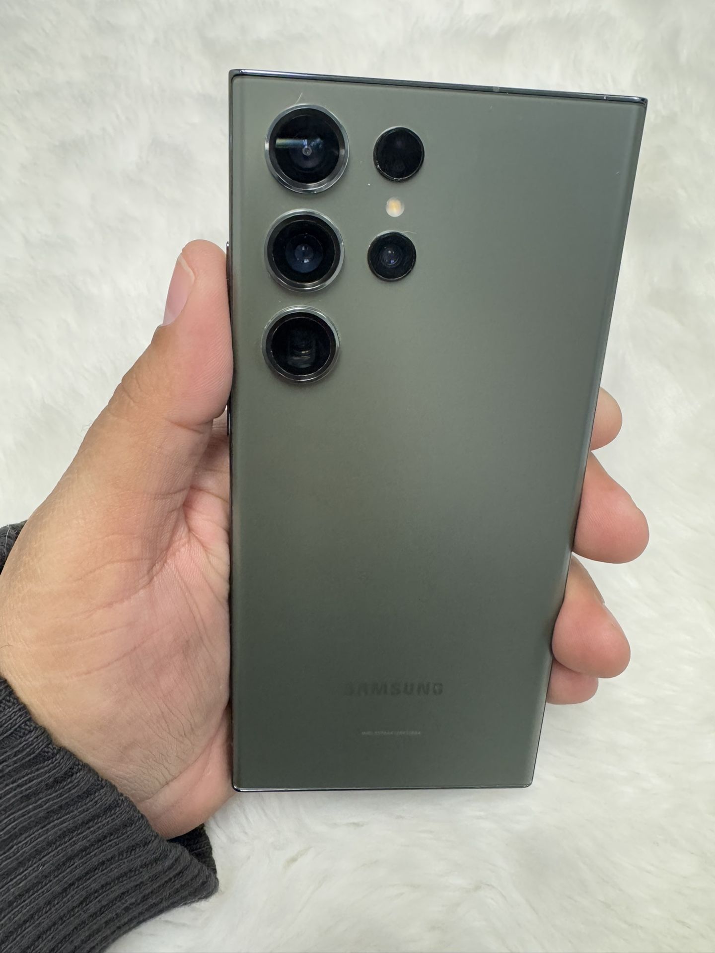 Samsung Galaxy S23 Ultra 512GB Unlocked $680 All Colors