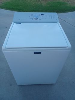 Maytag Bravos XL Top Load Washer