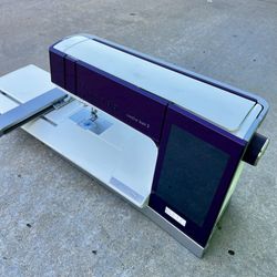 PFAFF Creative Icon 2 Sewing & Embroidery Machine