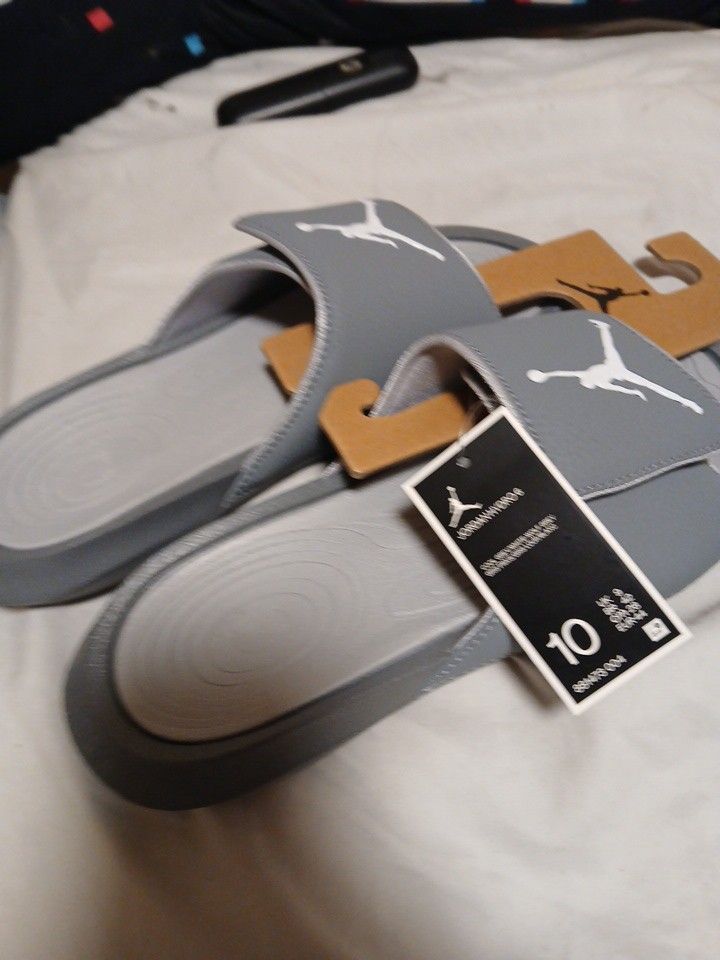 New Nike Air Jordan Hydro 6 Jumpman Slides Sandals Mens Size 10 Gray New