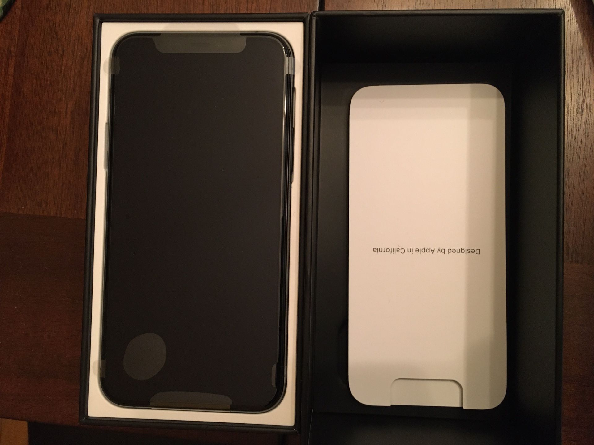 Apple iPhone 11 pro 256 brand new unlocked never activated space grey. Original Receipt