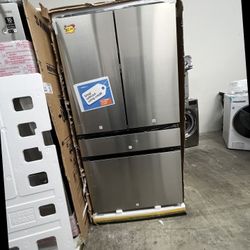 COUNTER DEPTH SAMSUNG BESPOKE FRENCH DOOR REFRIGERATOR Q88WI