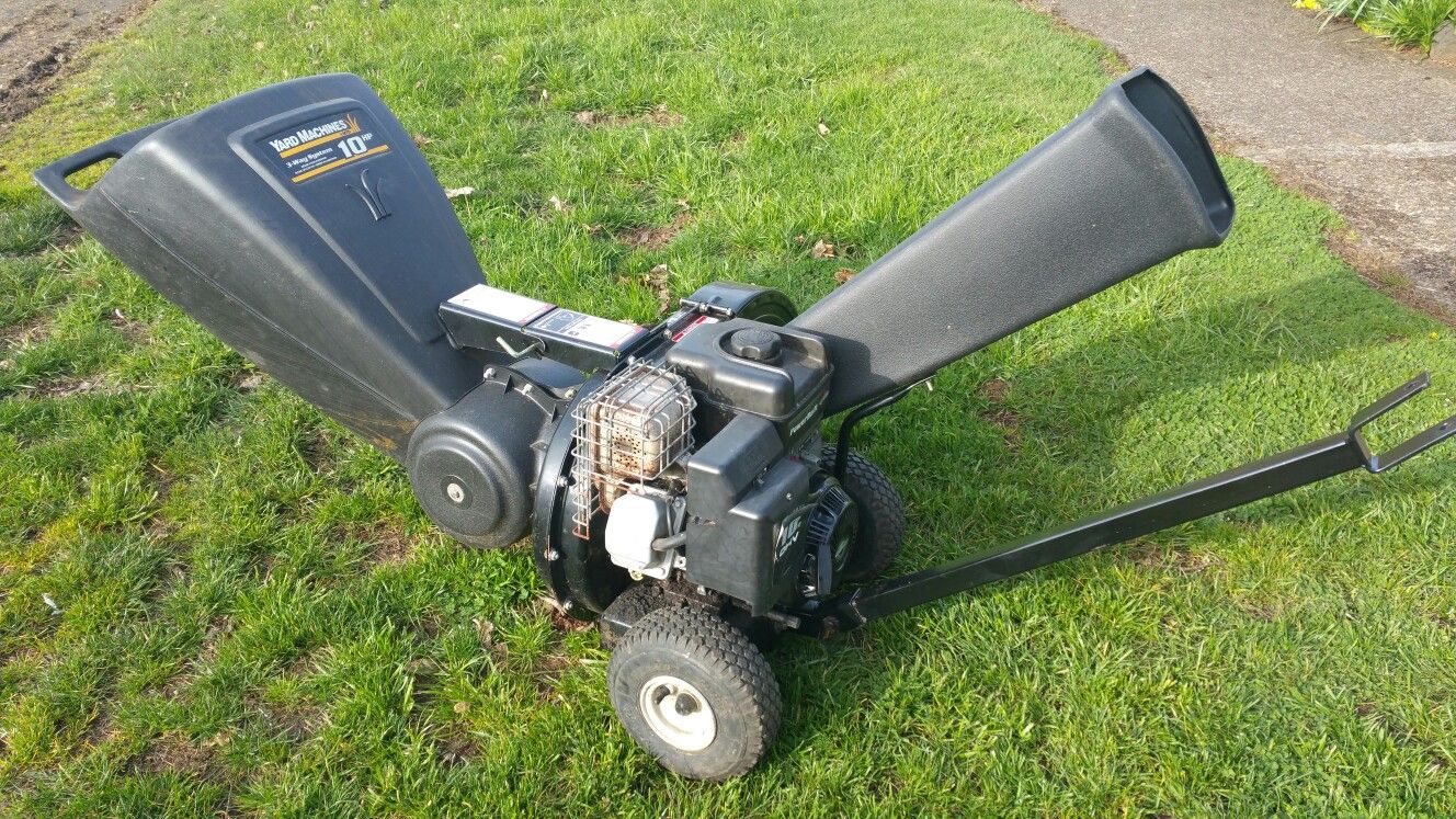 10hp Wood Chipper 3Way Leaf Shredder Mulch Maker for Sale in Salem, OR