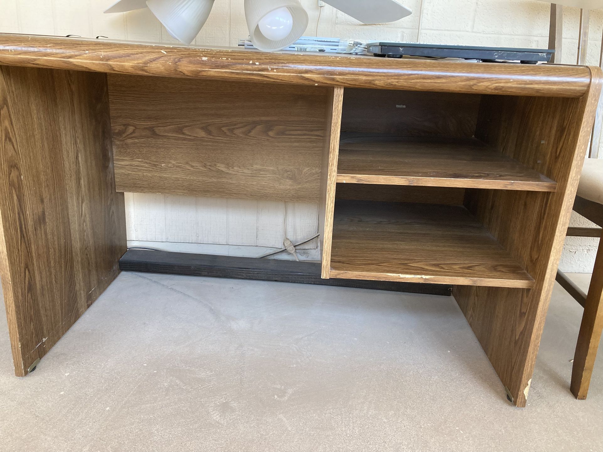 Free Desk