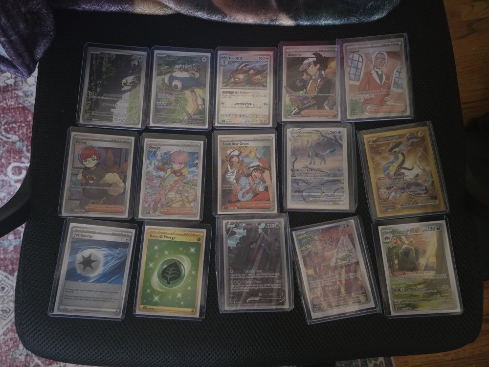 Pokemon TCG - CHARIZARD - Holo Lot - Selling Today