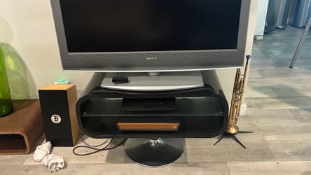 Modern sleek TV stand