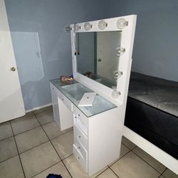 Vanity Desk