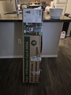 6ft Artificial Pre Lit Changing Colors