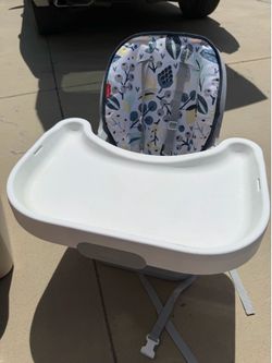 Fisher-Price SpaceSaver High Chair
