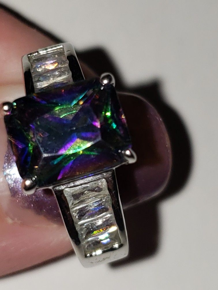 Gorgeous Mystic And White Topaz. 925 SS Ring