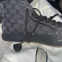 Gucci Converse Sneakers Basically New 