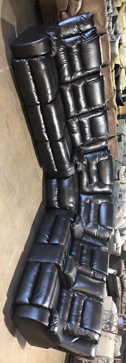 Vacherie Black Reclining Sectional ✔️Living room set & couch