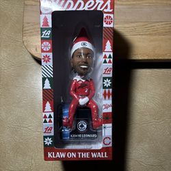 KAWHI LEONARD BOBBLEHEAD