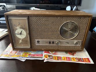 General Electric Vintage Radio