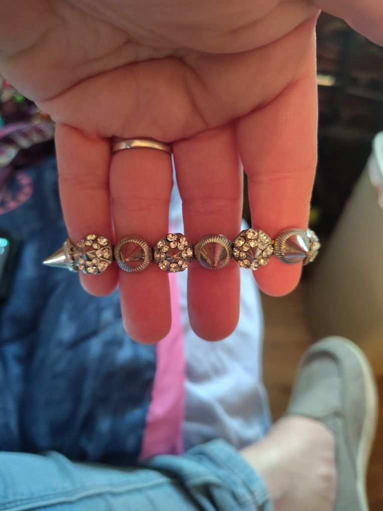 Bracelet