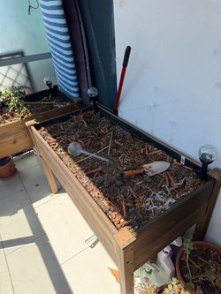 2x4 raised bed with soil