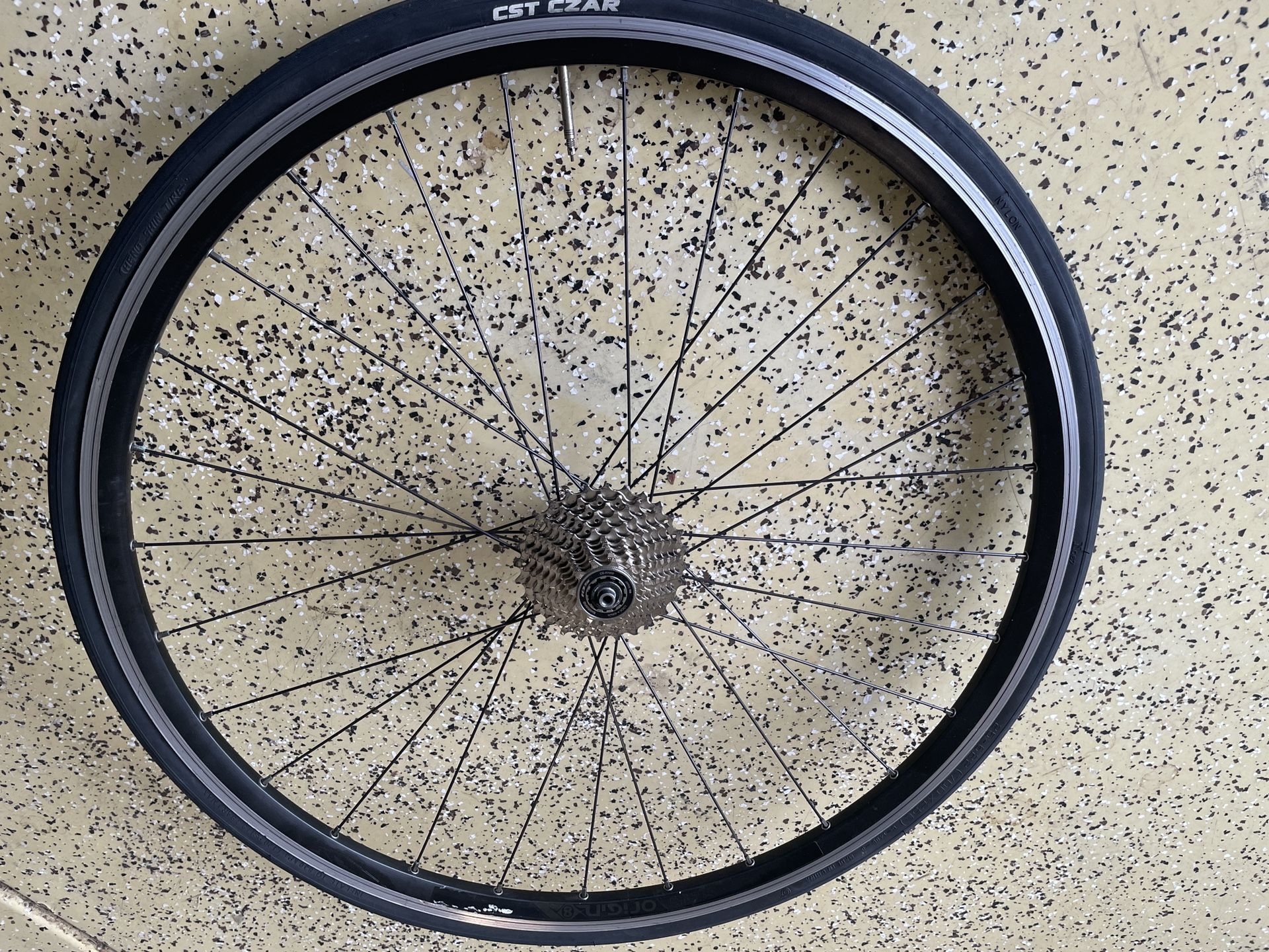 Oval Concepts 527 Road Wheels