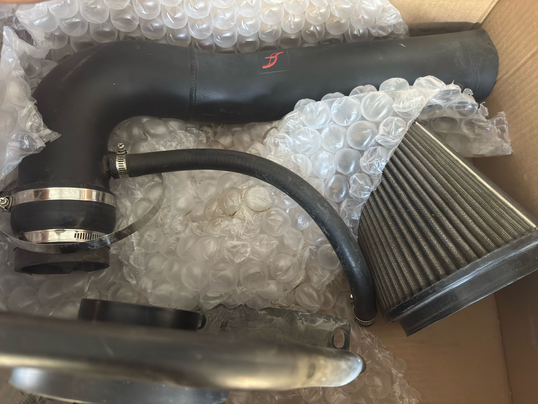 Air filter intake / Cold air intake