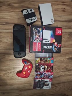 Nintendo Switch OLED CIB Bundle