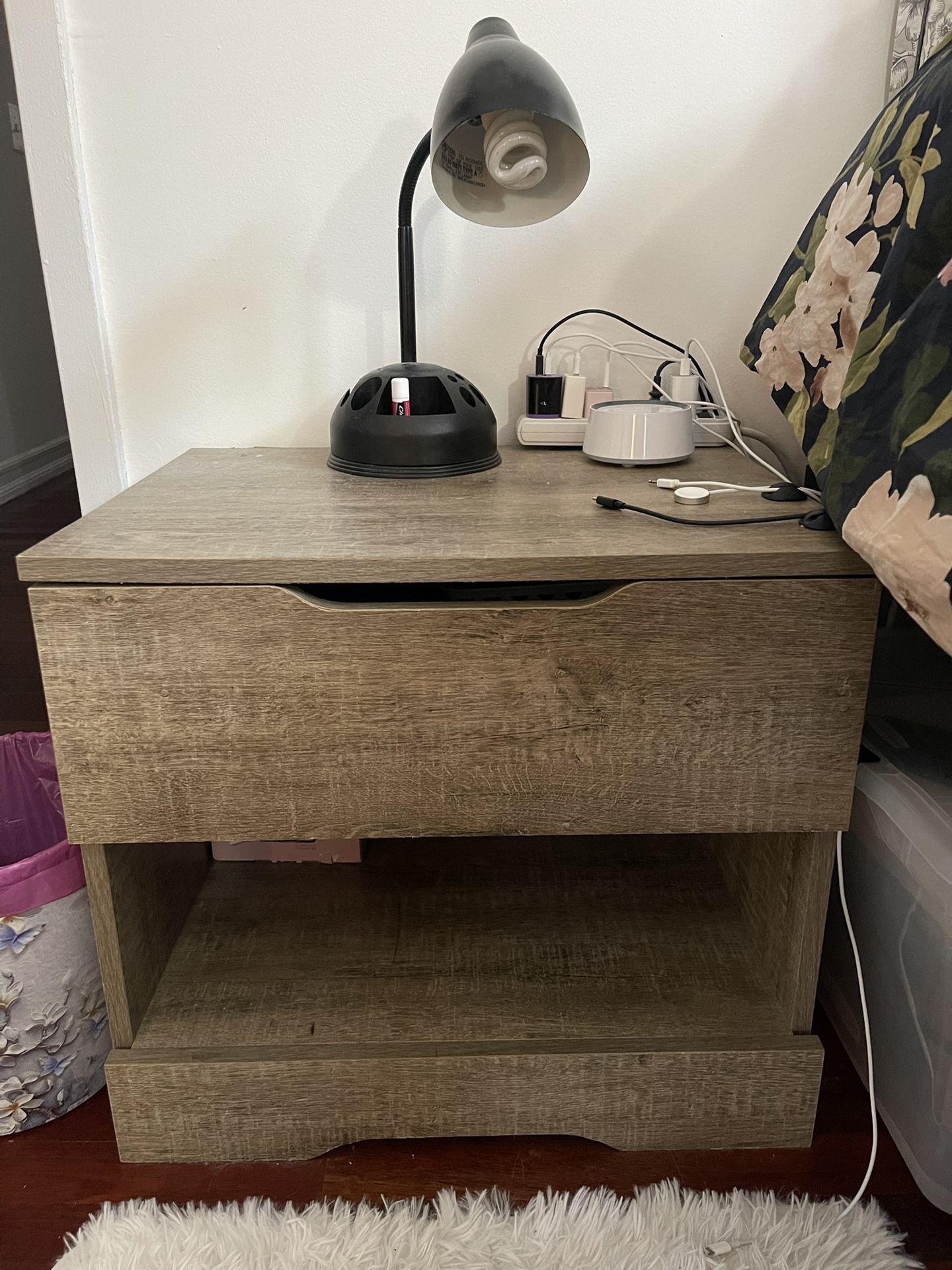 1 Drawer Nightstand
