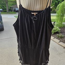  Victoria Secret Romper. Med