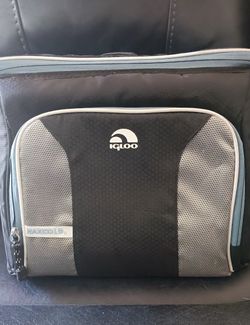 Igloo Max Cold Portable Cooler/Portable Cooler