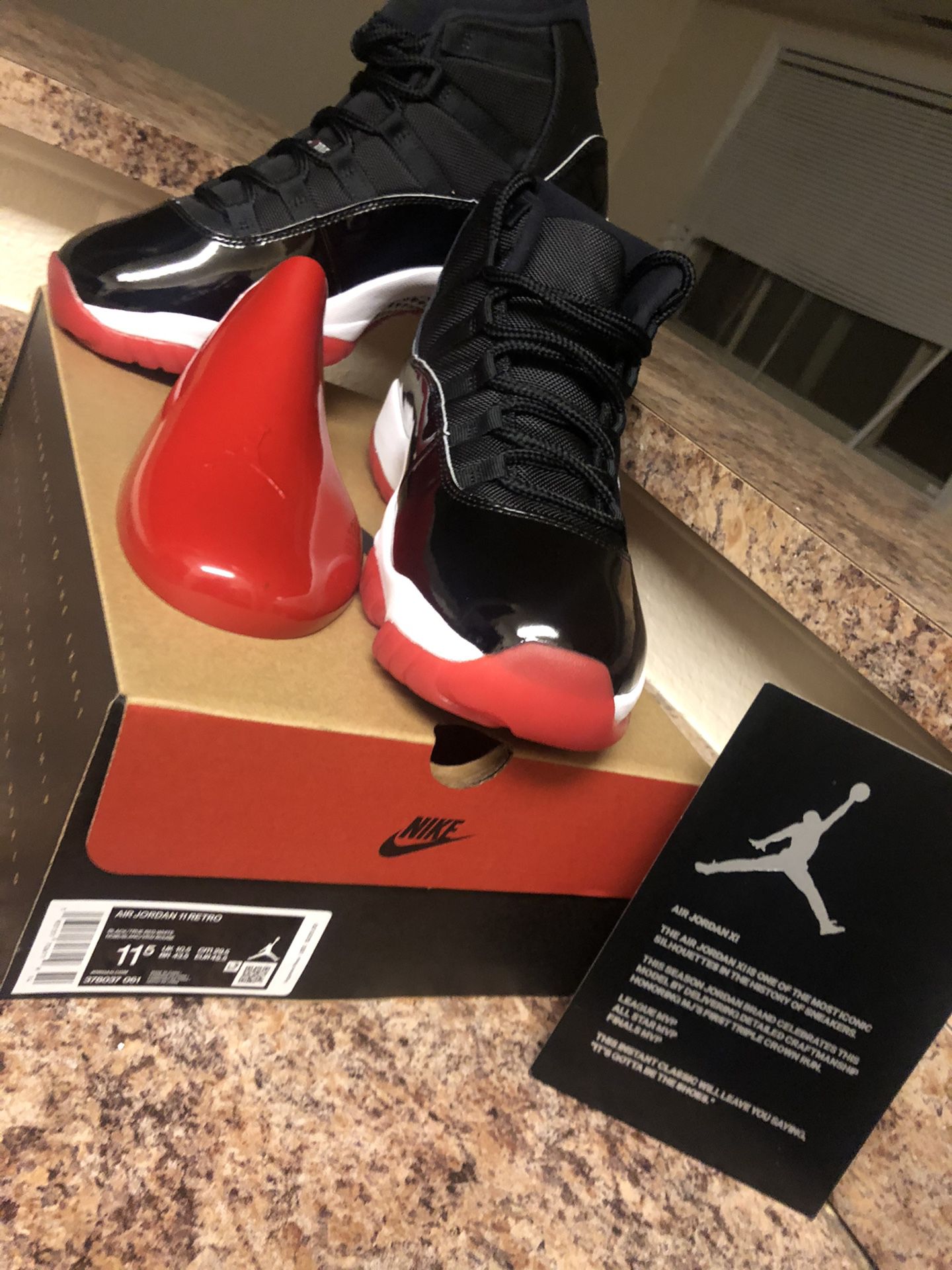 Bred 11s size 11.5