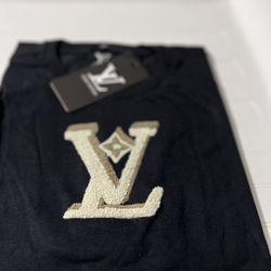 Louis Vuitton T-shirt Men's Size M L XL for Sale in Boca Raton, FL