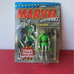 VINTAGE 1990 Toy Biz Marvel DR. DOOM Figure MOC