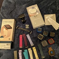 Fitbit versa 2 With Accessories 