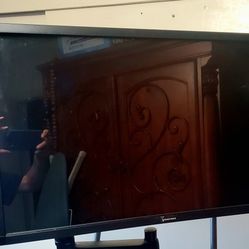 32" Samsung Touch Screen Computer Monitor In Great Working Condition 