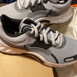 mens nike shoe