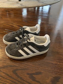 Kids Adidas Size 8