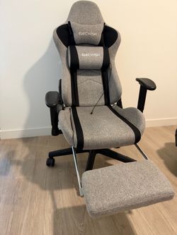 Gaming chair