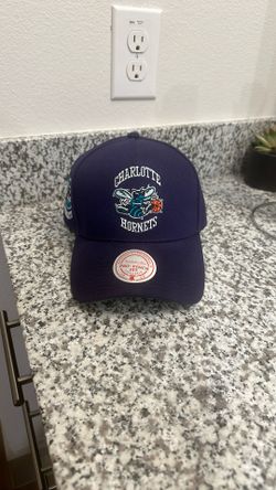 Hornets Vintage Snap