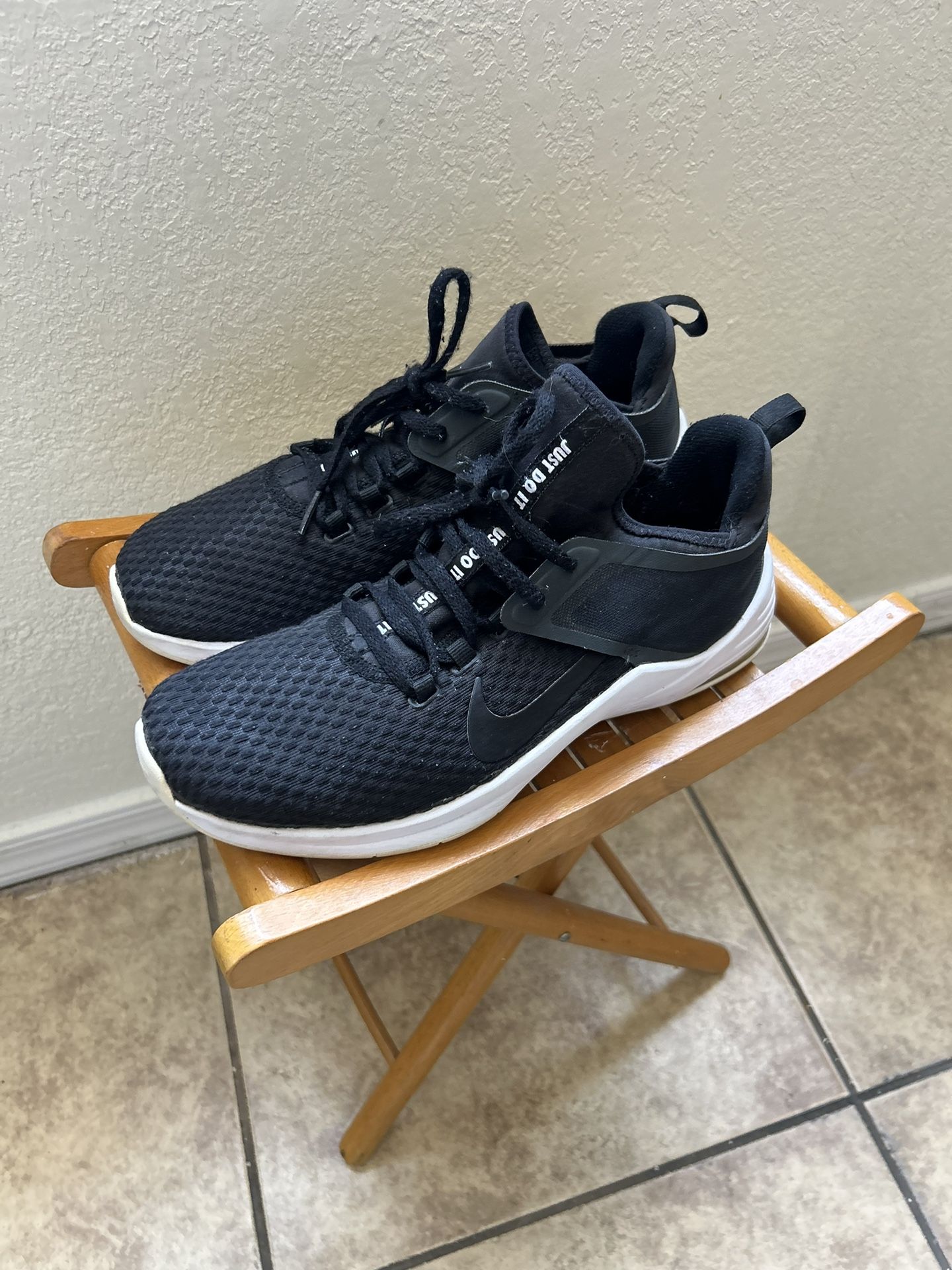 Air Max Nike Size 9