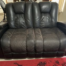 Electric recliner couch and loveseat set