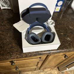 AirPod Maxs 