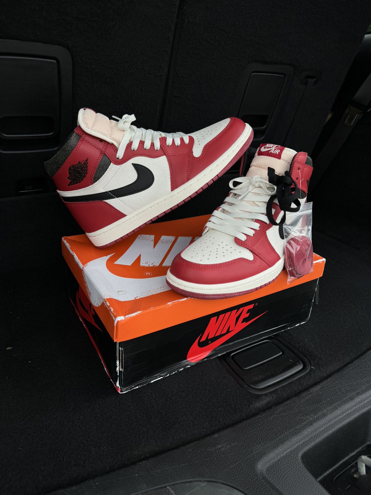 BRAND NEW JORDAN 1 “LOST AND FOUND”